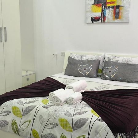 One Bedroom Tea Apartment Il-グジラ エクステリア 写真