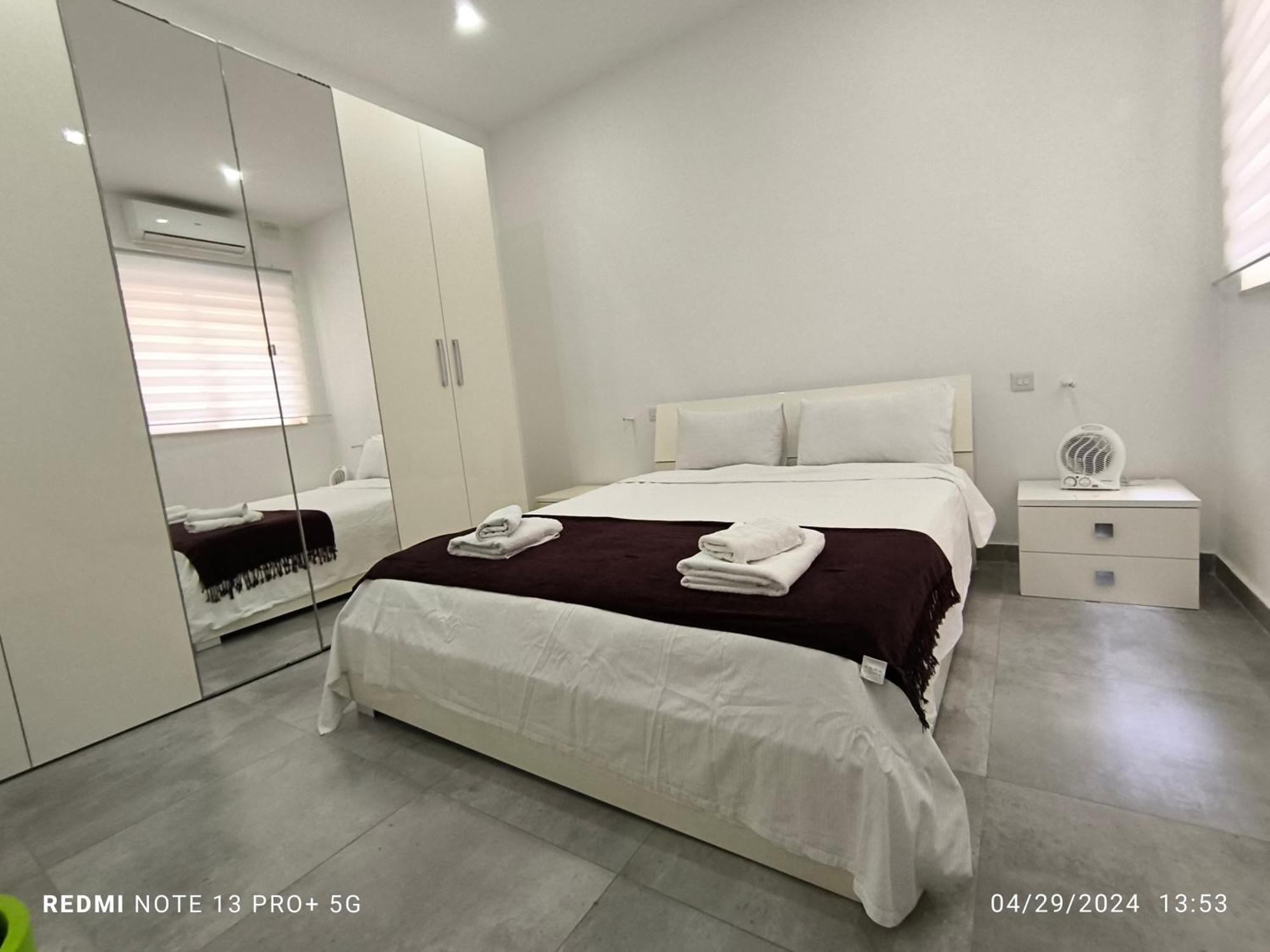 One Bedroom Tea Apartment Il-グジラ エクステリア 写真