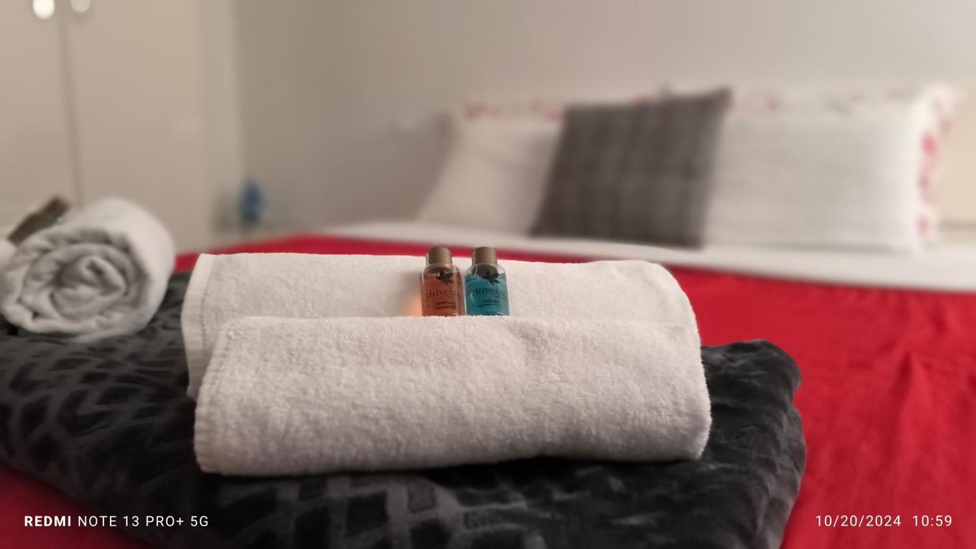 One Bedroom Tea Apartment Il-グジラ エクステリア 写真