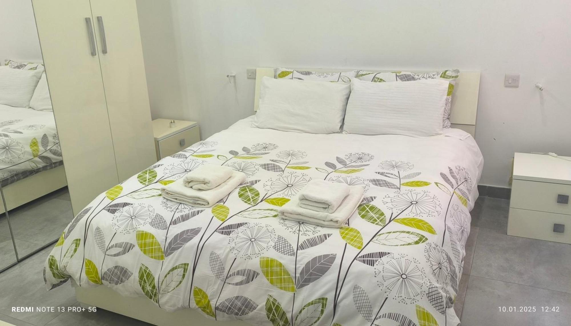 One Bedroom Tea Apartment Il-グジラ エクステリア 写真